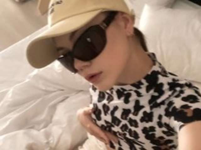 go to chat with Cahonaa-a