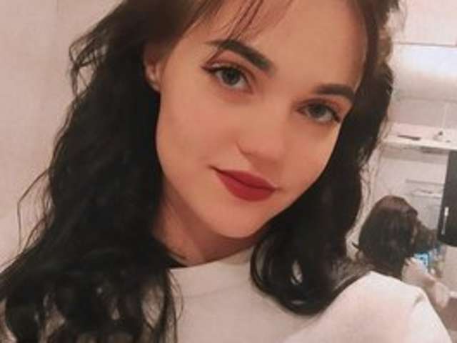 go to chat with Camilla-777