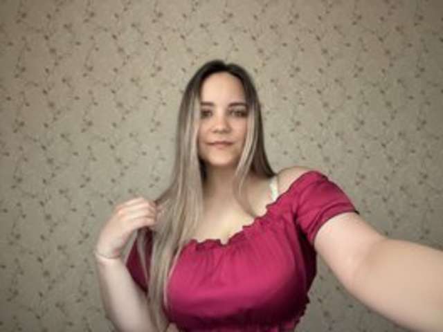 go to chat with CandiCage