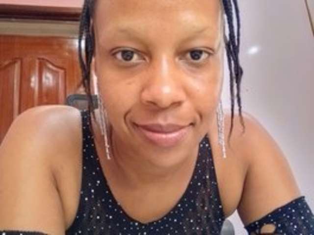 go to chat with CandyLove