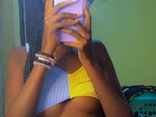 go to chat with Candy_1