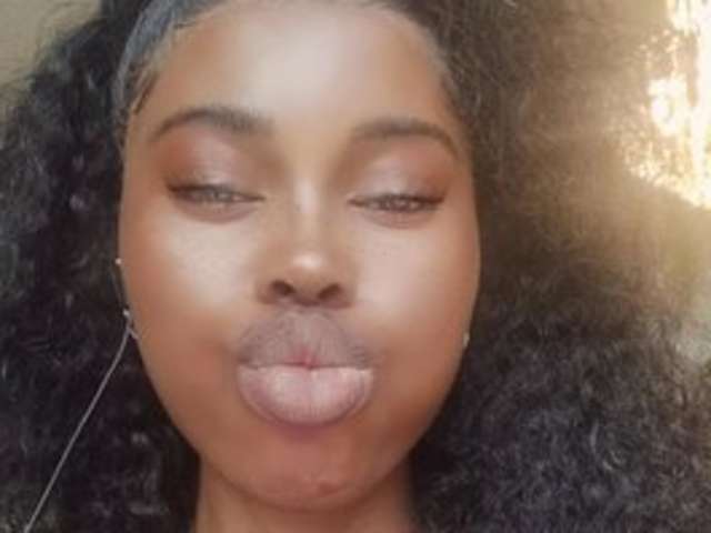 go to chat with CaramelCandy