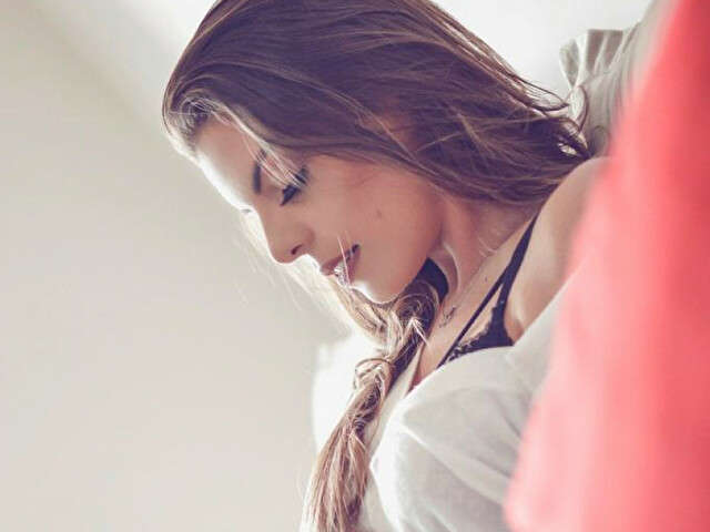 go to chat with Carolien93