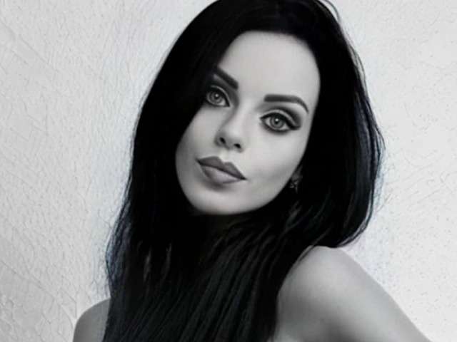go to chat with CassieBlack