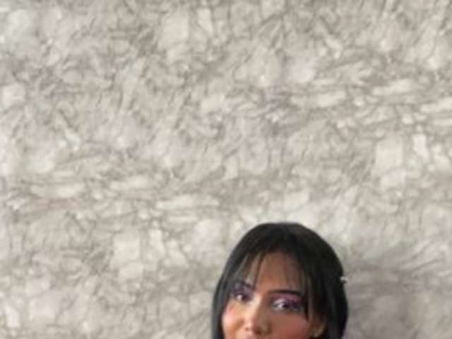 go to chat with Cataleya-Rinaldy