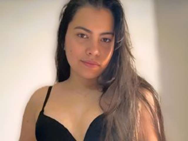 go to chat with CatalinaRobles