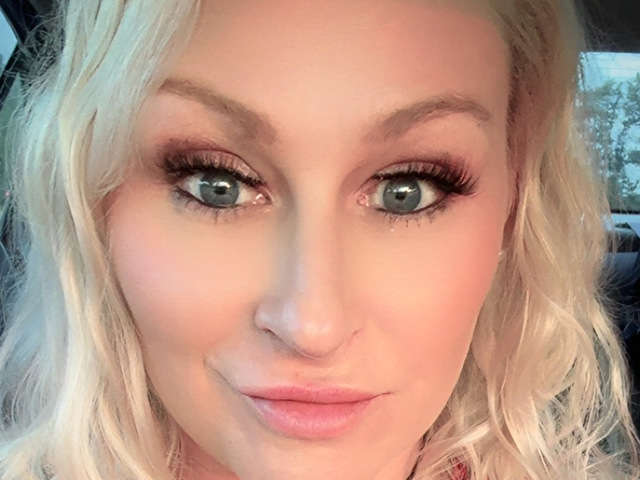 go to chat with Chelseaxxx