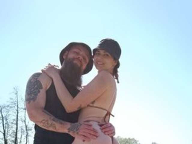go to chat with Cherry-viking98