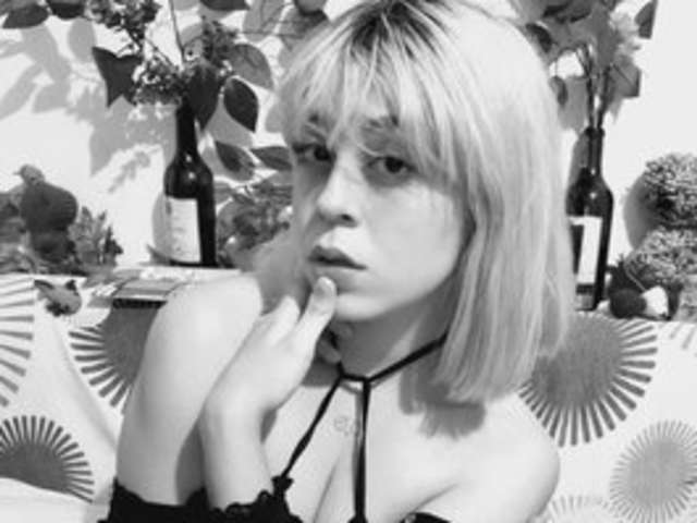 go to chat with CherrySweet000