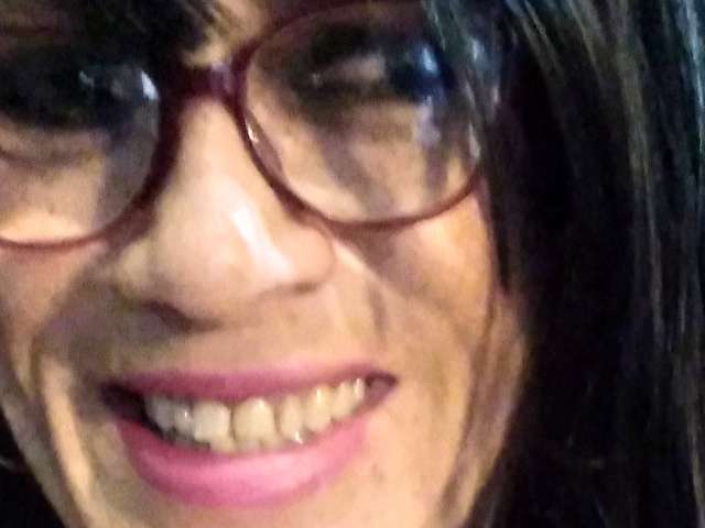 go to chat with Cheryl6fox