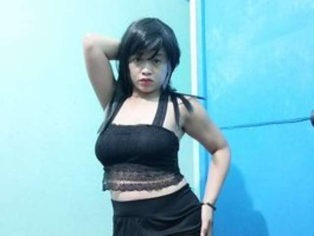 go to chat with Chix1990