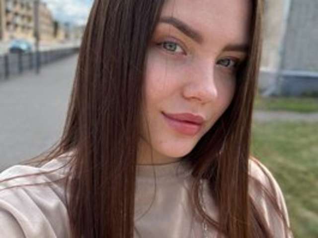 go to chat with ChloeFugate