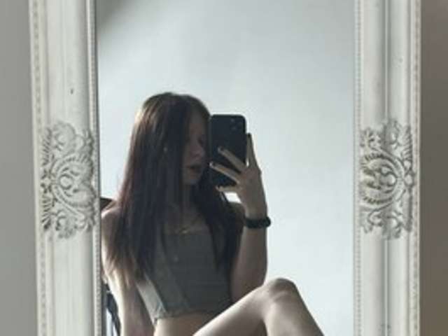 go to chat with CindyYoungs