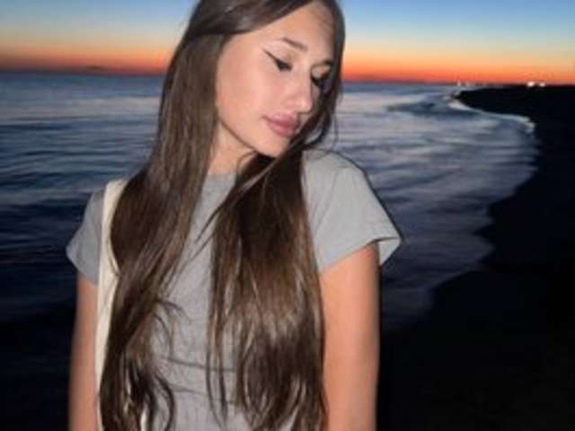 go to chat with ClaireWobbe
