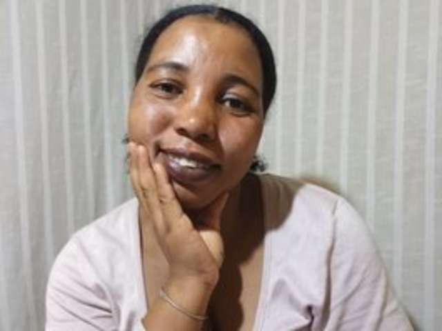 go to chat with Claria1