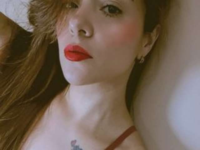 go to chat with CorinaJames