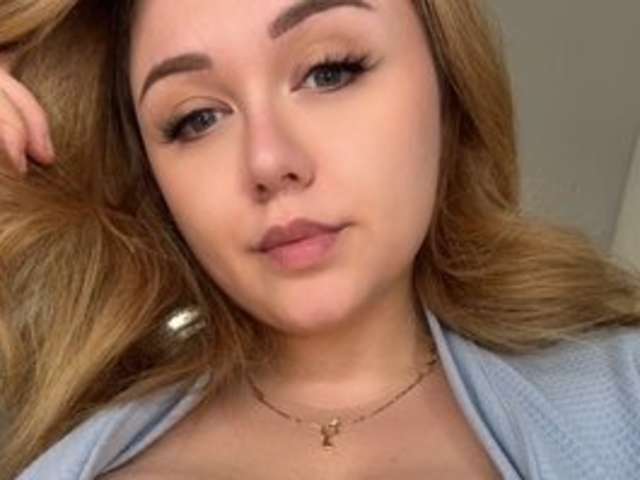 go to chat with CosmicAngel