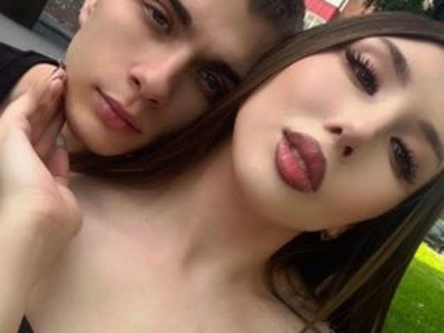 go to chat with CoupleGirlMan