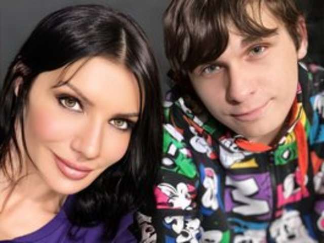 go to chat with Coupleludique