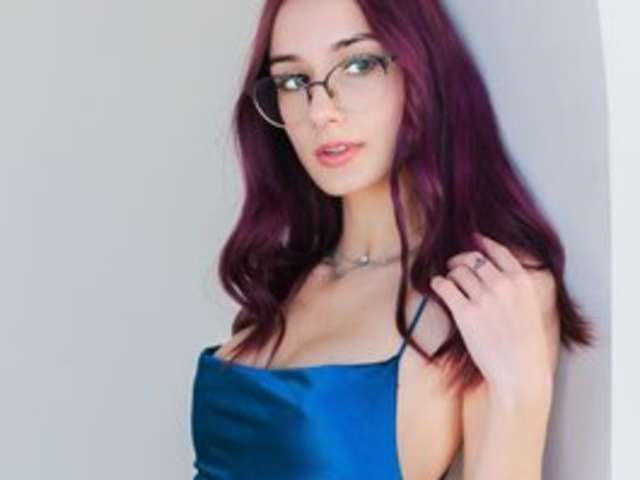 go to chat with CozyMell