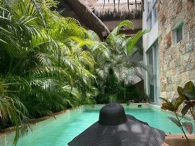 go to chat with CreamyEve