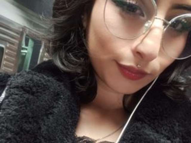 go to chat with Cristaldeleons