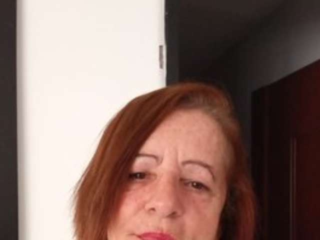 go to chat with Cristalmilf1