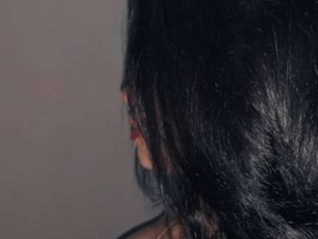 go to chat with Curvycarol-1