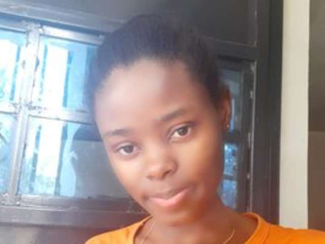 go to chat with Cute-arabella
