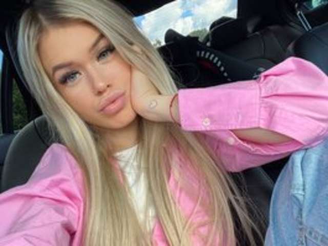 go to chat with Cute-bitch
