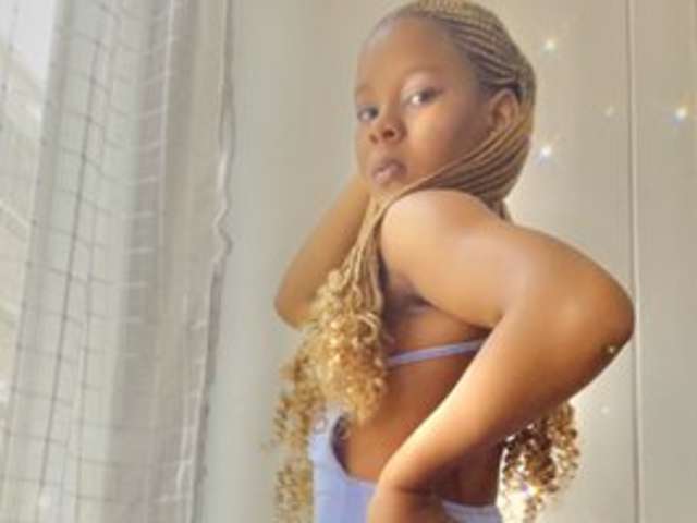 go to chat with Cutemontty