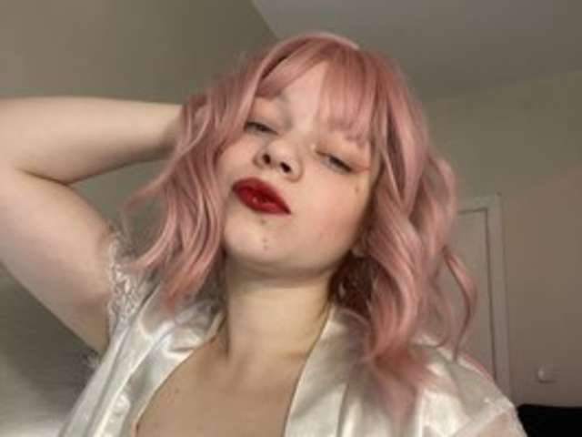 go to chat with CutieSue