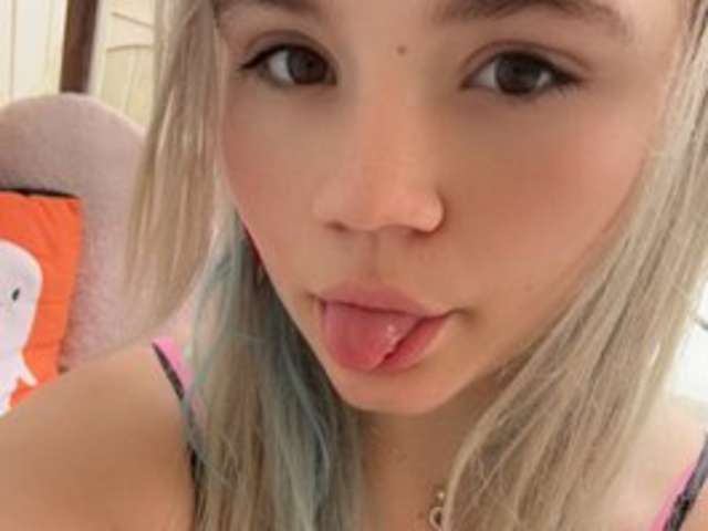 go to chat with Cutiepiespanks