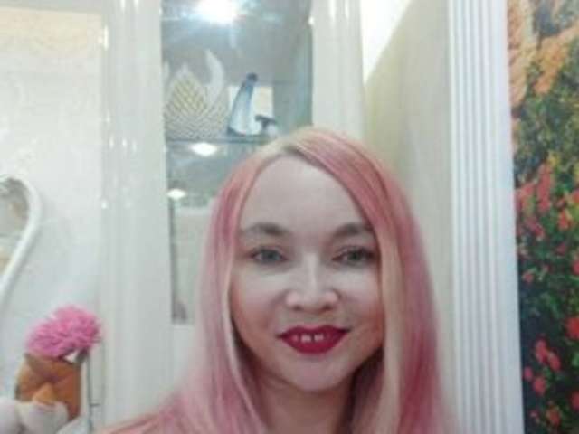 go to chat with CynthiaPerry