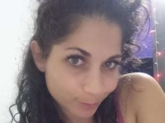 go to chat with DALIA-2004