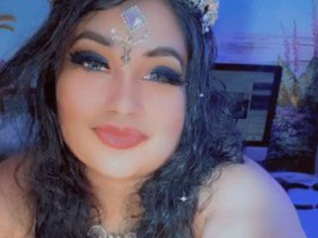go to chat with DUMBHOEMELANIE