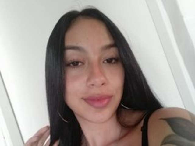 go to chat with Dakota-lee