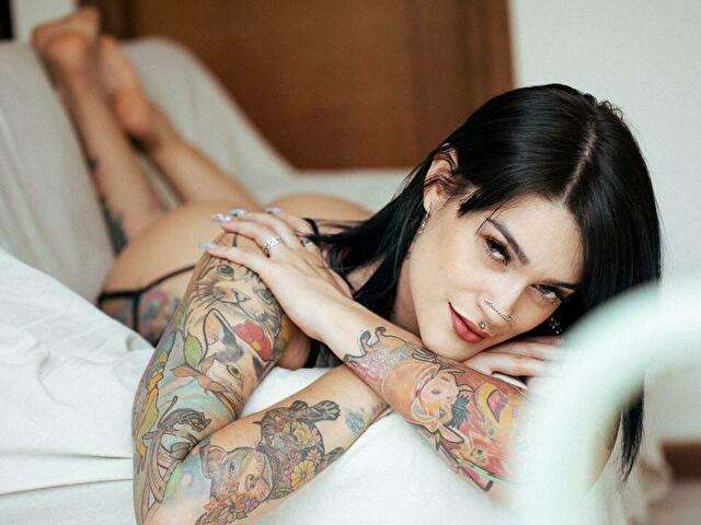 go to chat with DaliaReyes