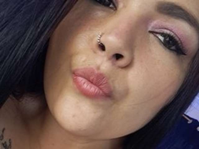 go to chat with Danielasexya