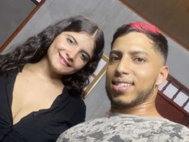 go to chat with Danna-Leo