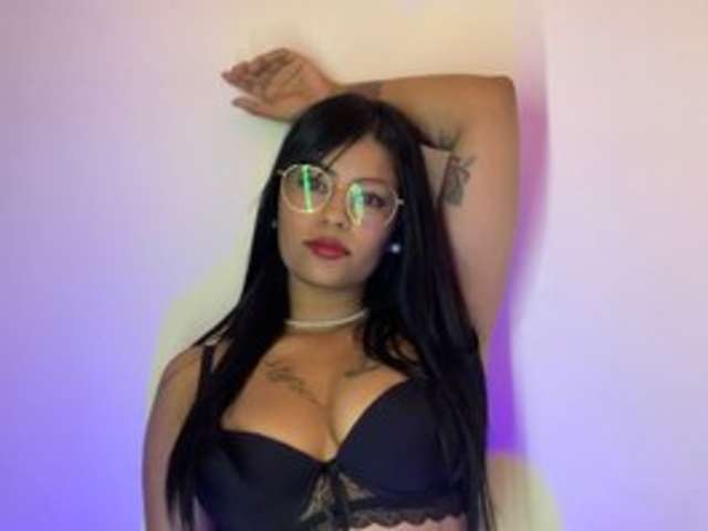 go to chat with DannaHarmony