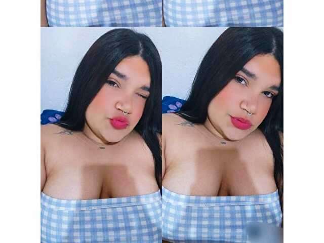 go to chat with DannaMonroee