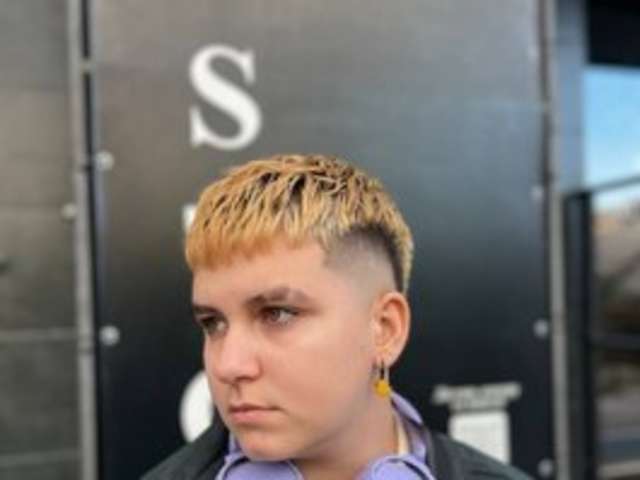 go to chat with Dariaa