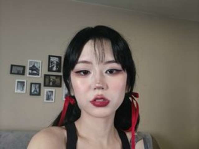 go to chat with DarlingNora