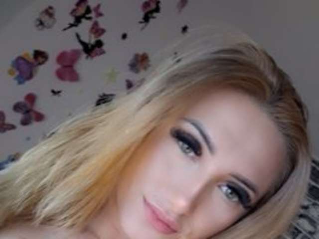 go to chat with DeeaFun