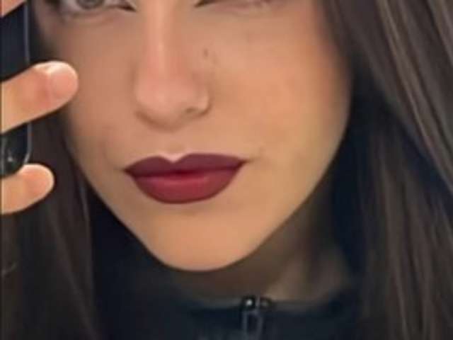 go to chat with Del2002x