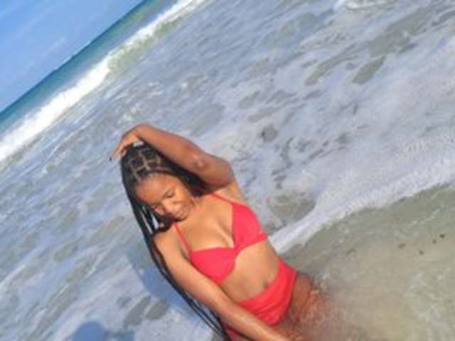 go to chat with DeliciousDollDaisy