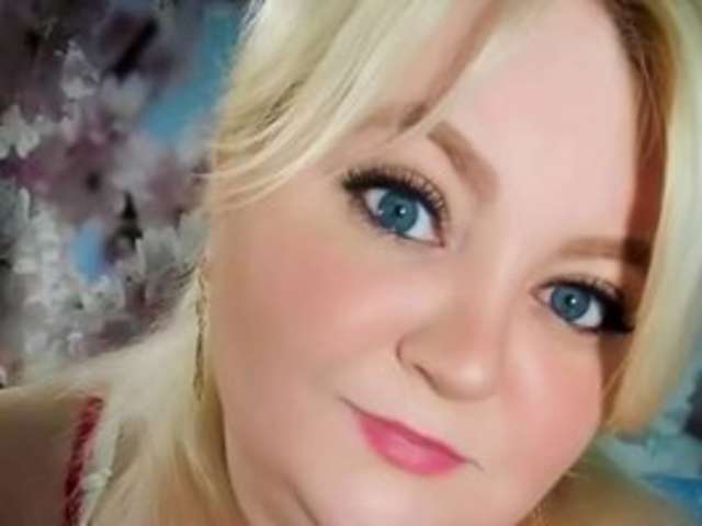go to chat with Demonessa