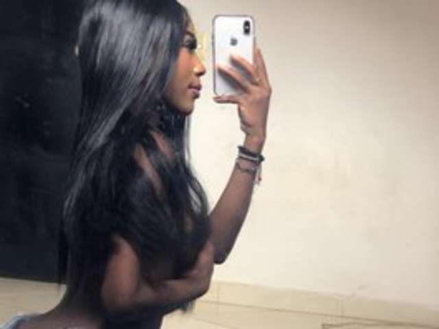 go to chat with Deyymadisson