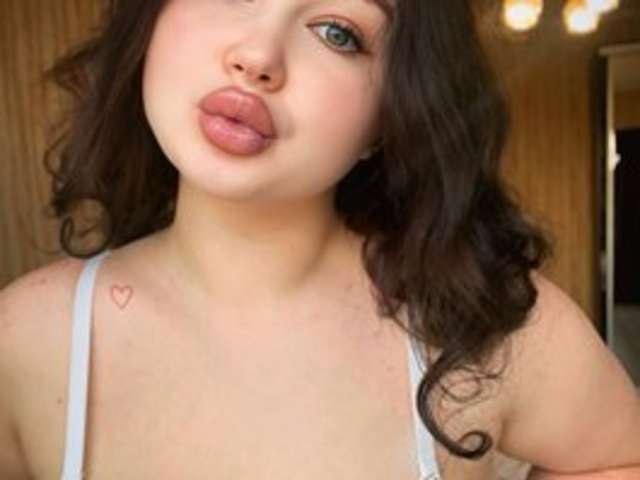 go to chat with Di-Olivia